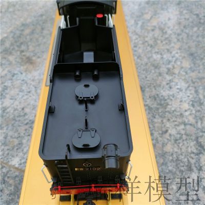 美标O比例 解放型2-8-2蒸汽机车火车#2102“八一号”静态