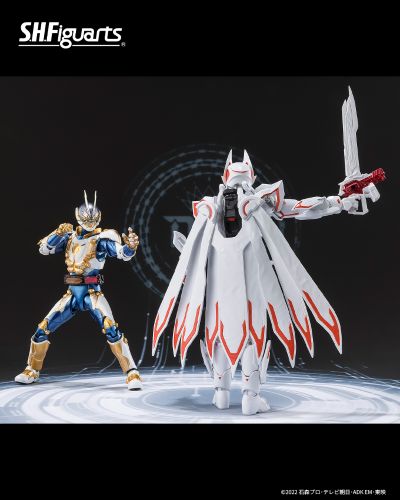 S.H.Figuarts 假面骑士极狐九尾