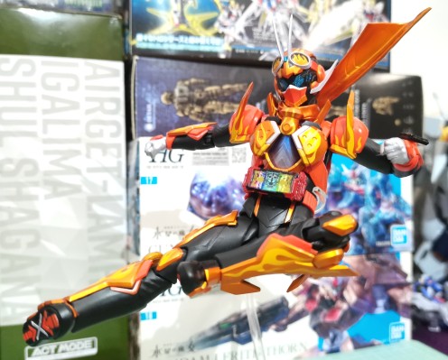 S.H.Figuarts 假面骑士烈焰歌查德破晓 / 歌查德破晓 蒸汽蝗虫