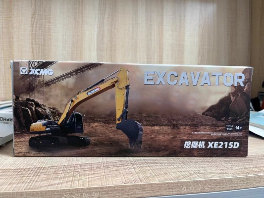 徐工XE215DA挖掘机