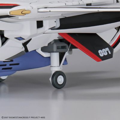 HG  VF-25F 弥赛亚女武神（早乙女有人专用机）