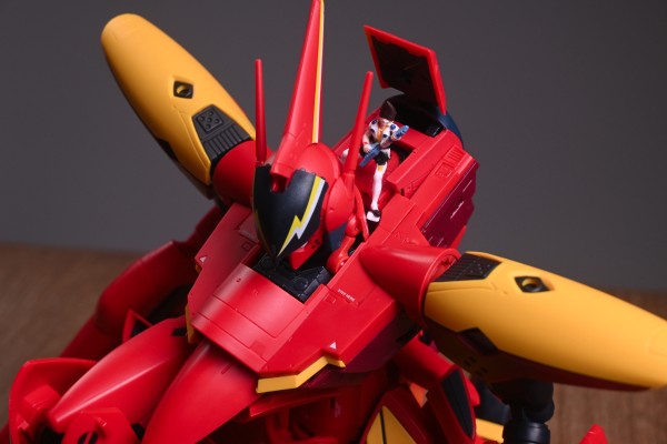 DX超合金 VF-19改 断钢剑 热气巴萨拉专机