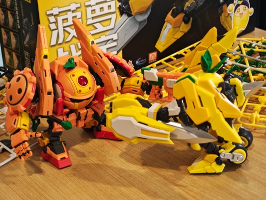 果宝特攻拼装机甲系列模型 菠萝战宝