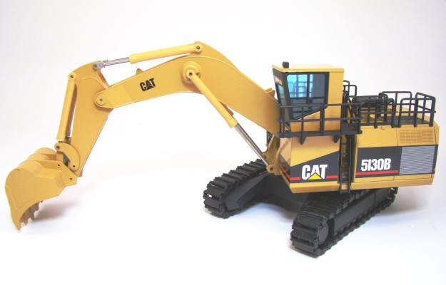 391 卡特彼勒CAT5130B挖掘机