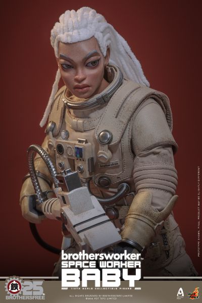 AMC040 《铁人兄弟 x Hot Toys》 Space Worker Baby(铁人兄弟25周年版)