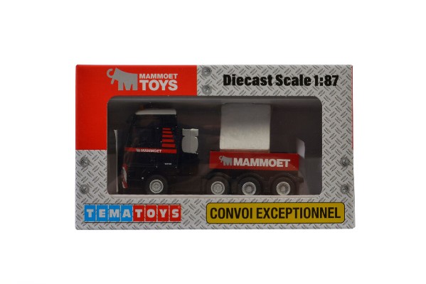 71-2027 MAN TGX XXL 8x4牵引车；Mammoet900034