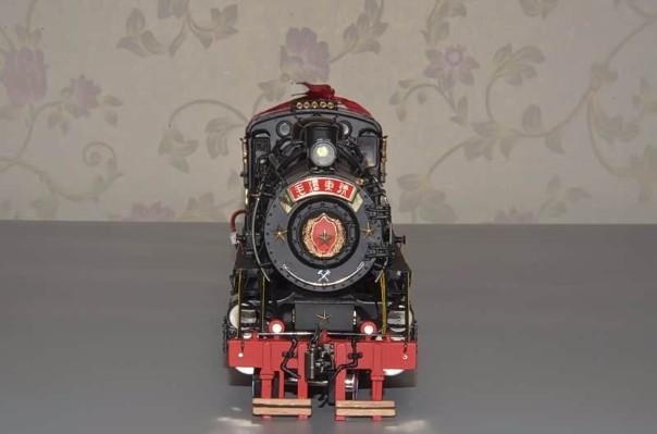 美标O比例 J-3 解放型（满铁Mikai）2-8-2蒸汽机车火车#304“毛泽东号”1949静态