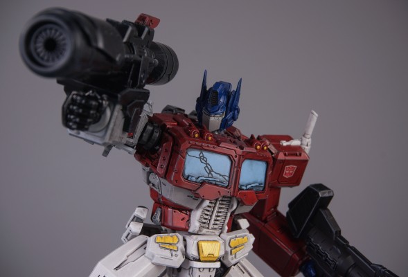 MDLX 变形金刚 擎天柱（漫画版）