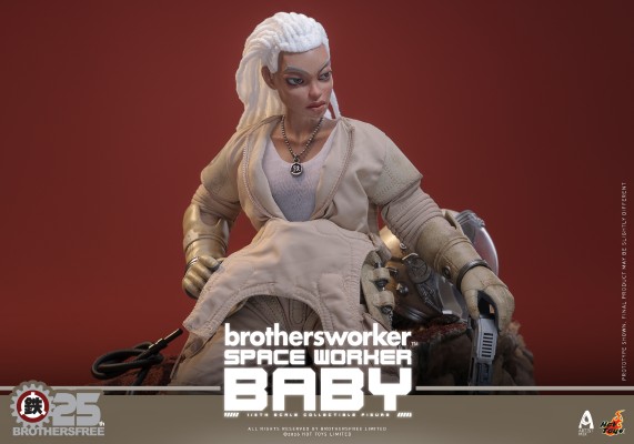 AMC040 《铁人兄弟 x Hot Toys》 Space Worker Baby(铁人兄弟25周年版)