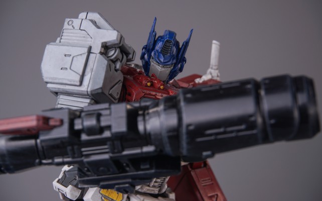 MDLX 变形金刚 擎天柱（漫画版）