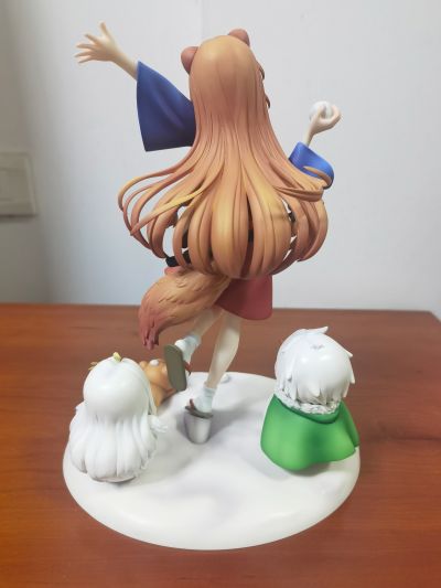 盾之勇者成名录 拉芙塔莉雅 玩雪