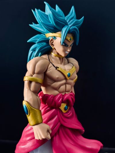 SOLID EDGE WORKS-出阵- 龙珠Z 布罗利