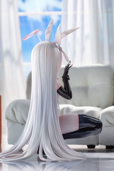 蔚蓝档案 普拉娜兔女郎