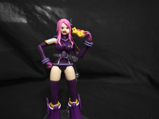 S.H.Figuarts 杰丽·邦妮 -未来岛艾格赫德-