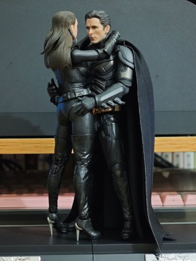 蝙蝠侠：黑暗骑士崛起 猫女