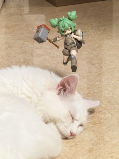 异世界旅行手帐01 新手战士 芮妮·布朗