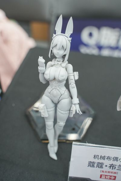 机械布偶小队 兔女郎 蔻蔻·布兰妮