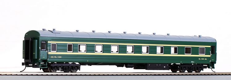 CP012 RZ22软座车