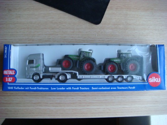 1840 MAN 4×2牵引车+芬特拖拉机×2