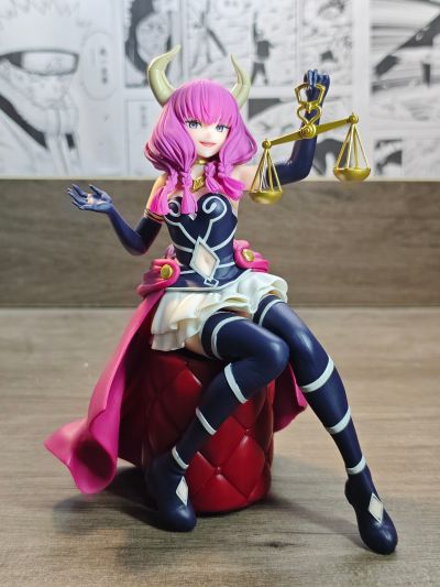 Desktop Cute 葬送的芙莉莲 断头台阿乌拉