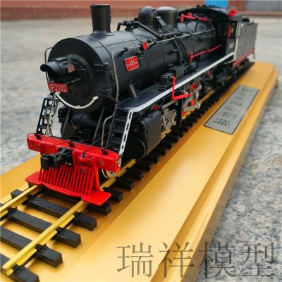 美标O比例 解放型2-8-2蒸汽机车火车#2102“八一号”静态