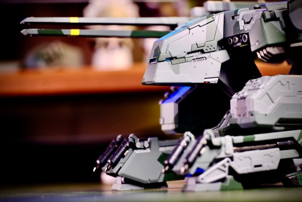 超合金 暴龙核武机甲