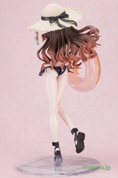 艾莉西亚·沃尔费尔特 泳装