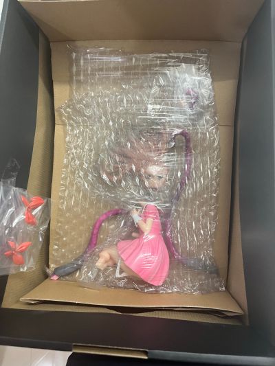 触手讨伐失败录 私立魔法学校2年B组 西莉亚