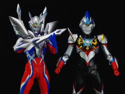 S.H.Figuarts 赛罗奥特曼 透明配色（Clear Color）
