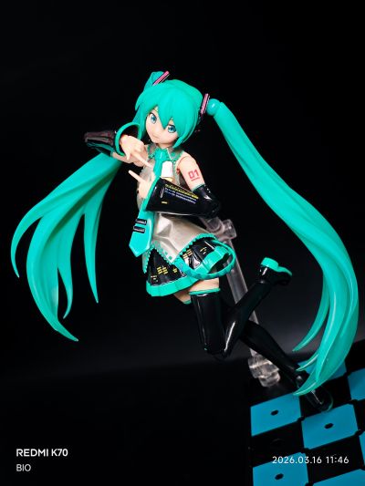 figma #200 VOCALOID 初音未来 2.0 