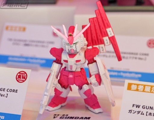 FW GUNDAM CONVERGE CORE 高达×hololive ν高达 樱巫女版