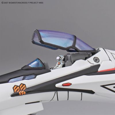 HG  VF-25F 弥赛亚女武神（早乙女有人专用机）