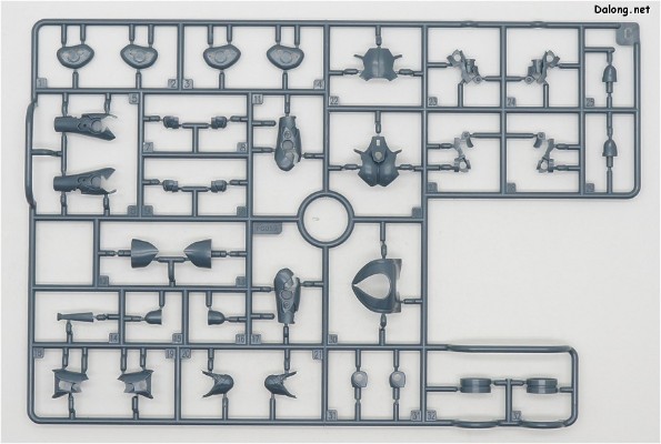 机甲少女 格里芬 群青紫罗兰