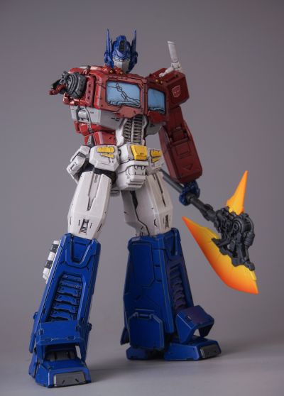 MDLX 变形金刚 擎天柱（漫画版）