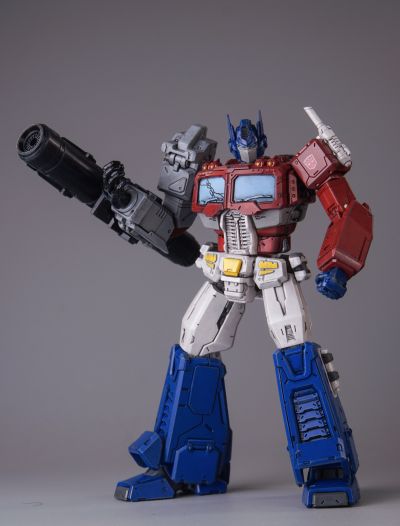 MDLX 变形金刚 擎天柱（漫画版）