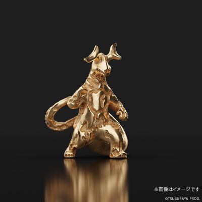 艾雷王 18K黄金 迷你人偶