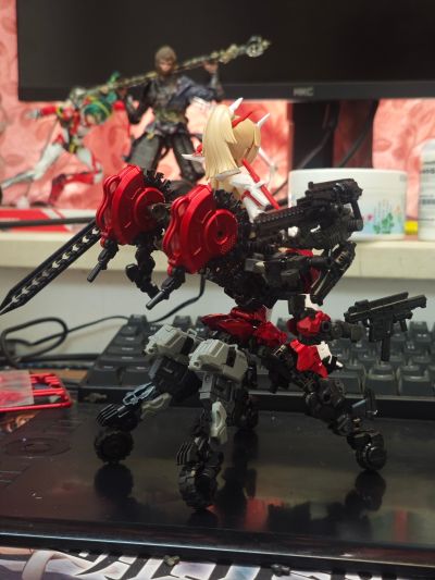 迷惘商会：异鸟代码 未来先锋系列 原始魔鸟