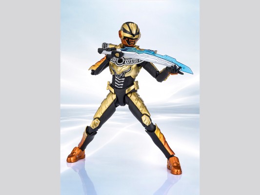 S.H.Figuarts 卡邦・光辉