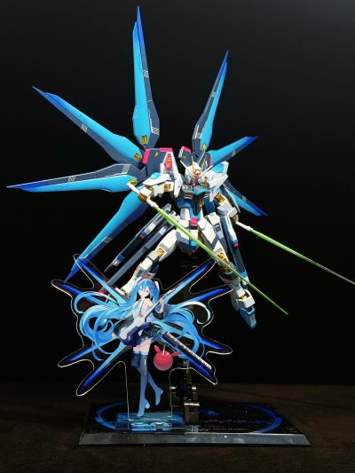 METAL ROBOT魂＜机动战士系列＞强袭自由高达二式 ［初音未来版］