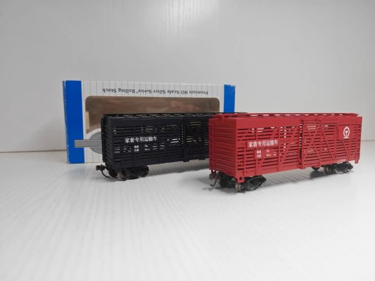 CT185XX 40英尺家畜运输车 架空中国涂装