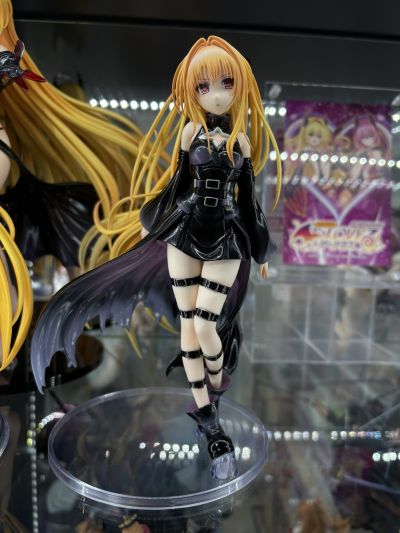 出包王女DARKNESS 「金色暗影」 BLACK TRANS