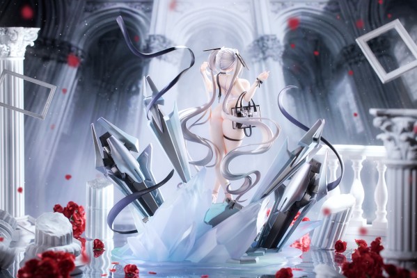 胜利女神：NIKKE 灰姑娘 泳装