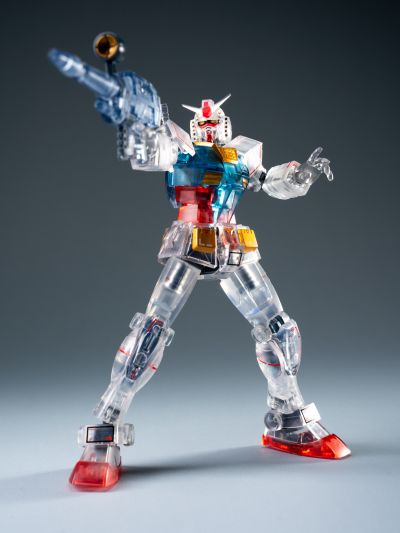 ROBOT魂＜机动战士系列＞ RX-78-2 高达 剧中版 ～透明版～