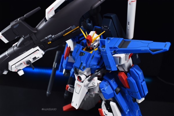 MG 1/100 全装甲型ZZ高达 Ka版