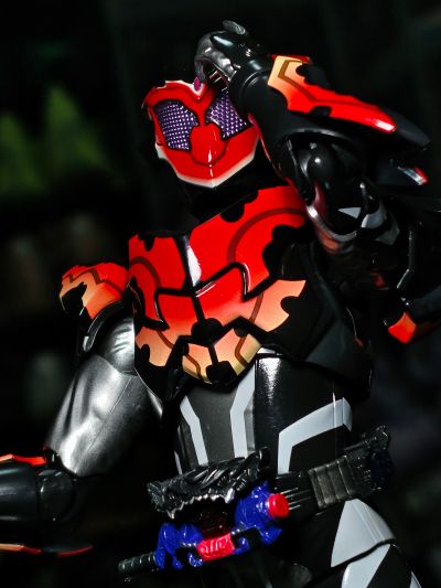 S.H.Figuarts 假面骑士苦涩加布 霹雳软糖形态