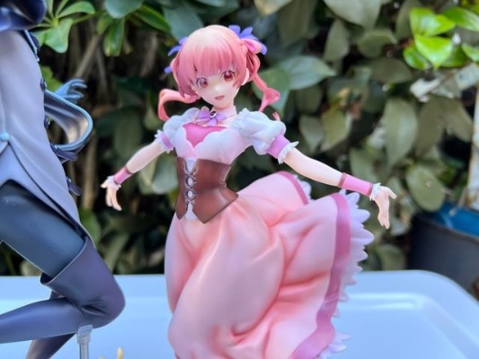 砂糖苹果童话故事 银砂糖师与黑妖精   夏尔·芬·夏尔