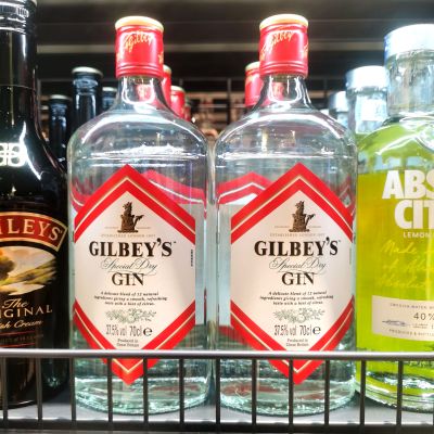 《名侦探柯南》黑暗组织酒水单系列毛绒