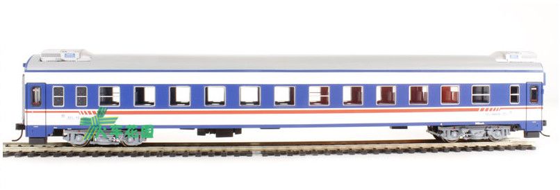 CP002 YZ25K硬座车