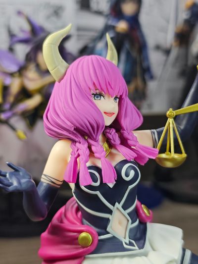 Desktop Cute 葬送的芙莉莲 断头台阿乌拉