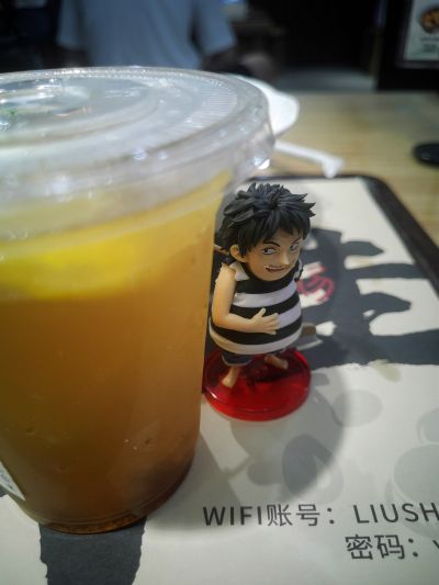 jump周刊少年第38期应募者全员特别WCF第4弹:未来的40岁路飞&60岁路飞